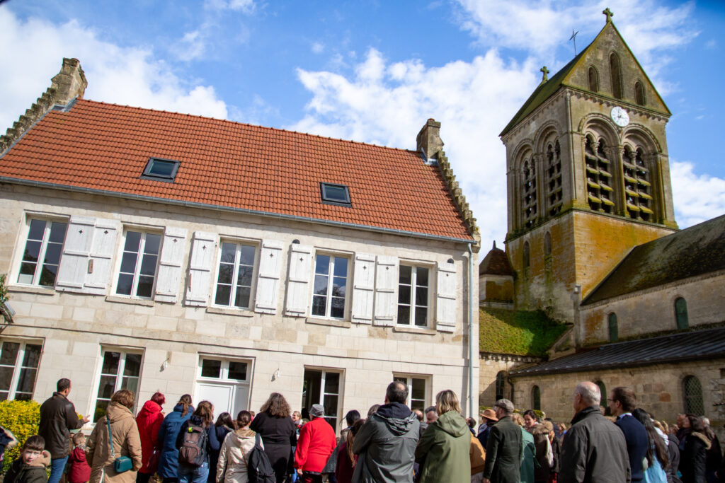 Depuis 2023, accès principal au 3 rue de l'église